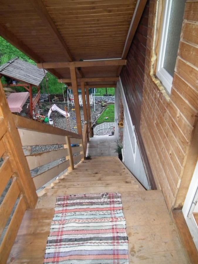 Kalmi Vendeghaz Hotel Corund  Zewnętrze zdjęcie