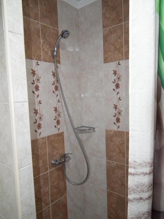 Kalmi Vendeghaz Hotel Corund  Zewnętrze zdjęcie